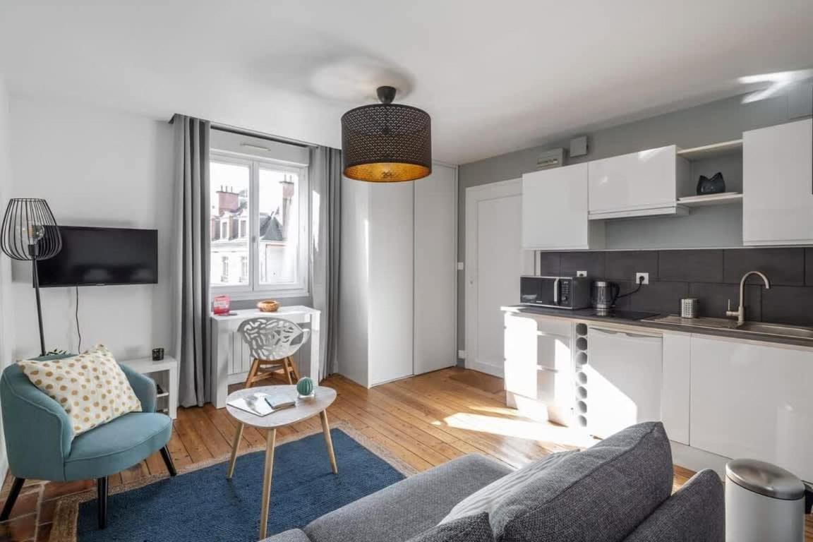 Le Descartes Emplacement Ideal - Gare Centre Рен Екстериор снимка